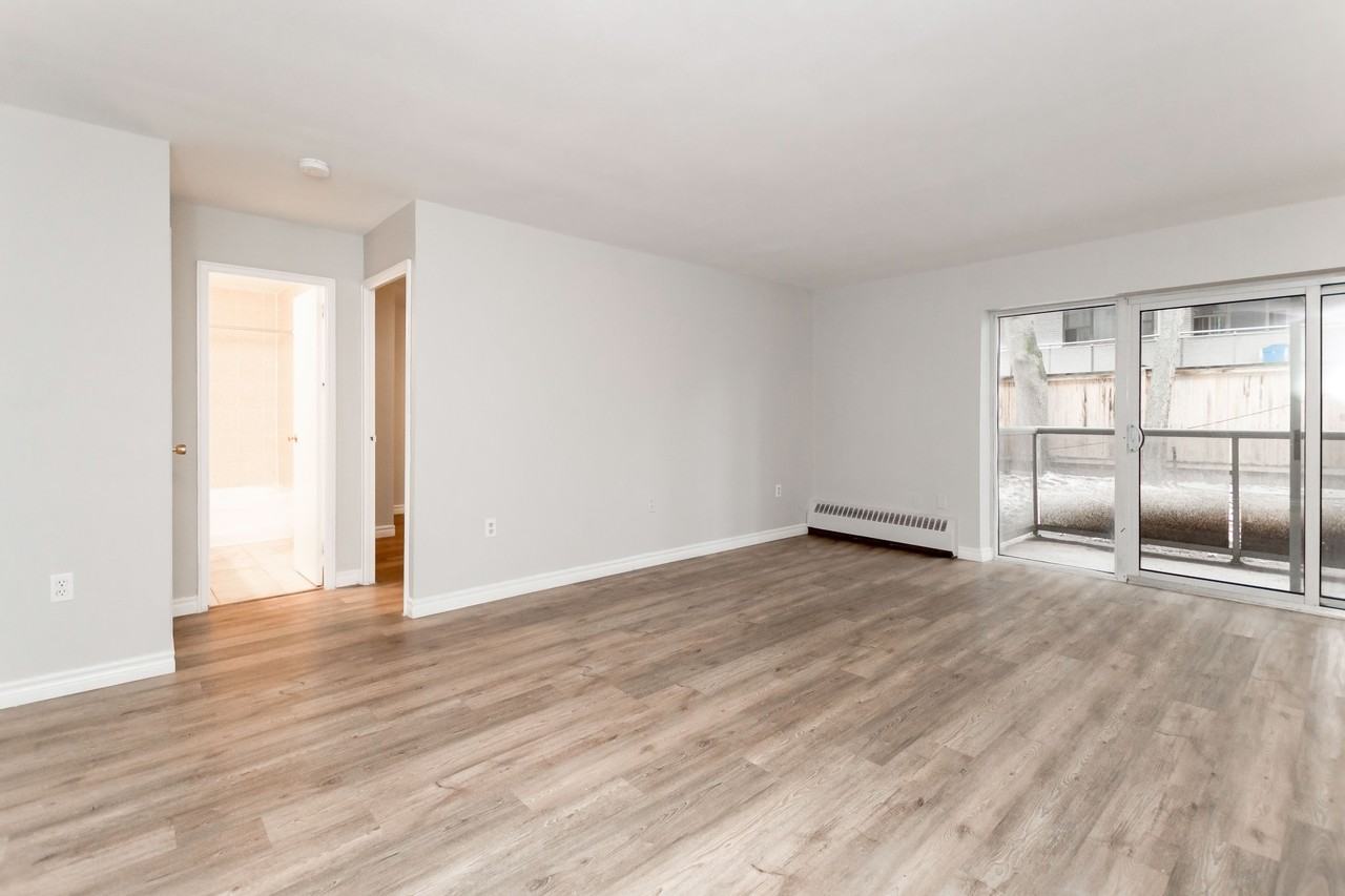 The Senate Apartments - Photo 3 of 25