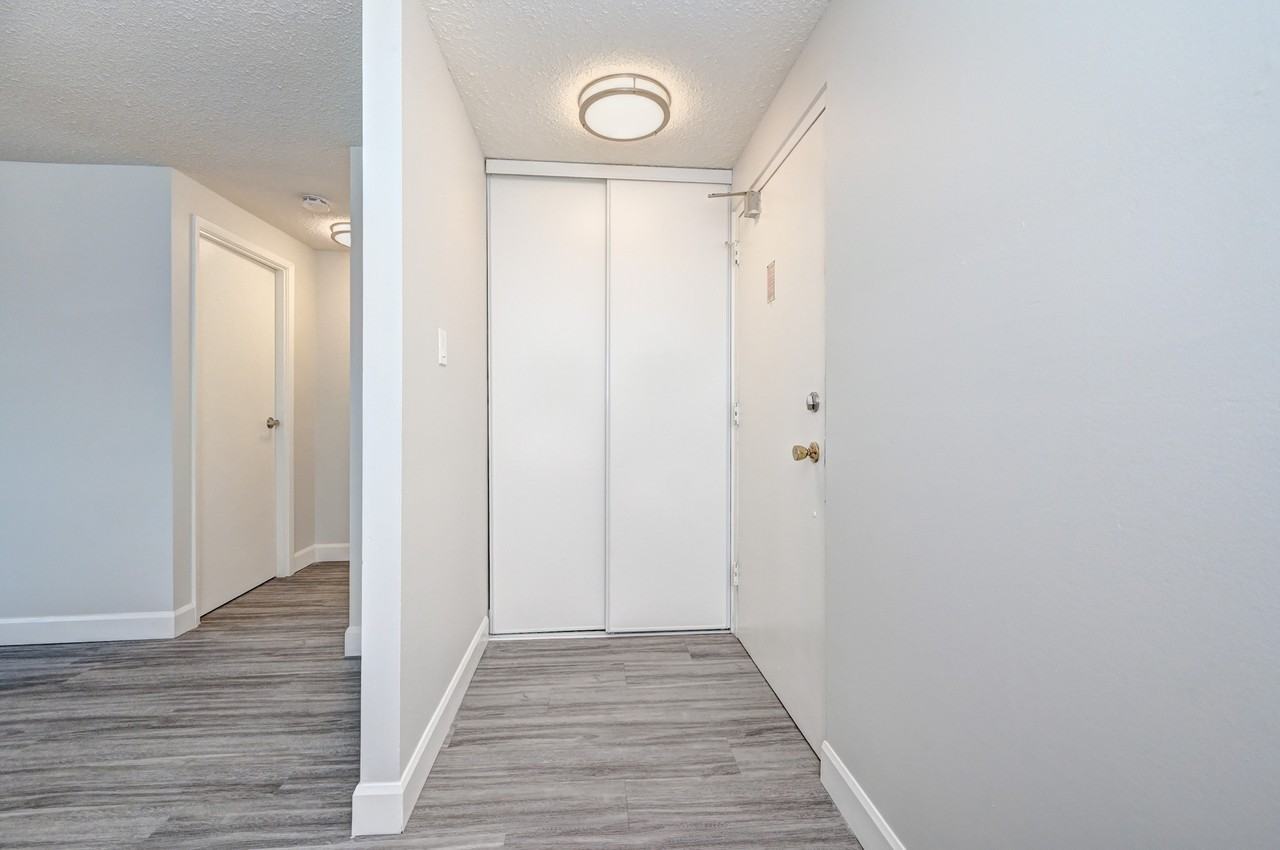 Hincks Street Apartments - Photo 3 of 24