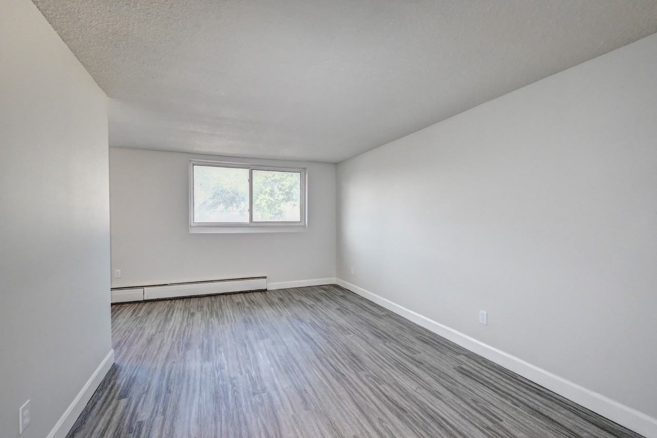 Hincks Street Apartments - Photo 5 of 24