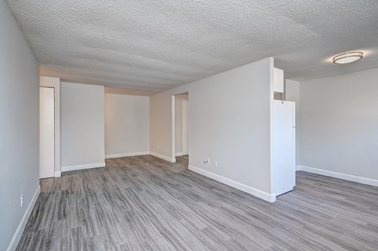 Hincks Street Apartments - Photo 7 of 24