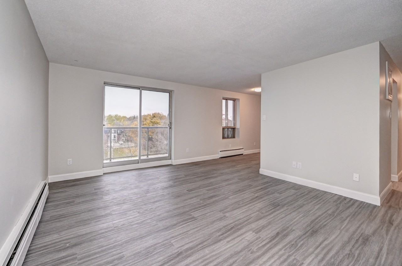 The White House Apartments - Photo 6 of 25