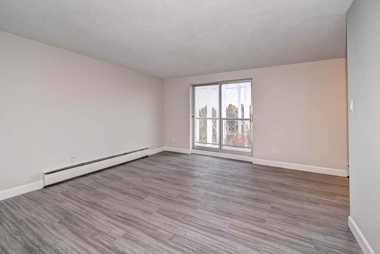 The White House Apartments - Photo 7 of 25