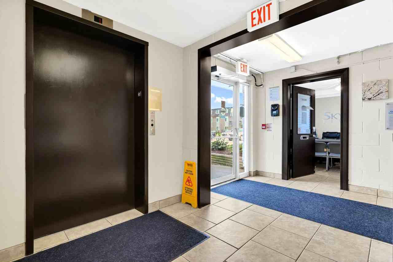 16th Street Apartments - Photo 5 of 25