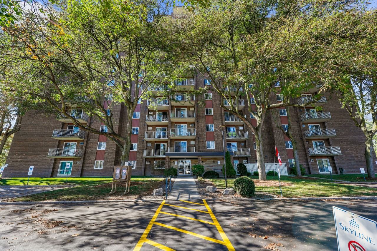 Chatham Tower Apartments - Photo 4 of 32