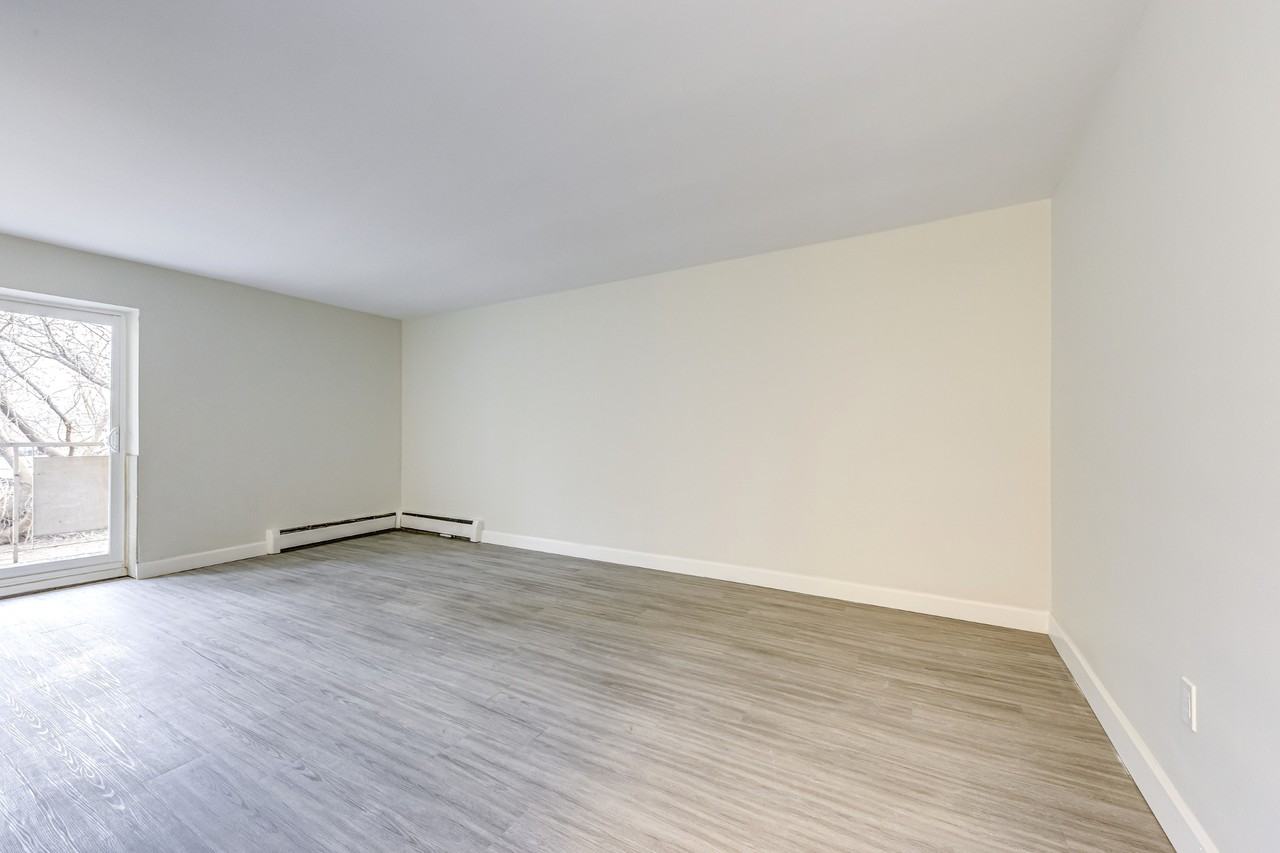 Portage Place Apartments - Photo 7 of 22