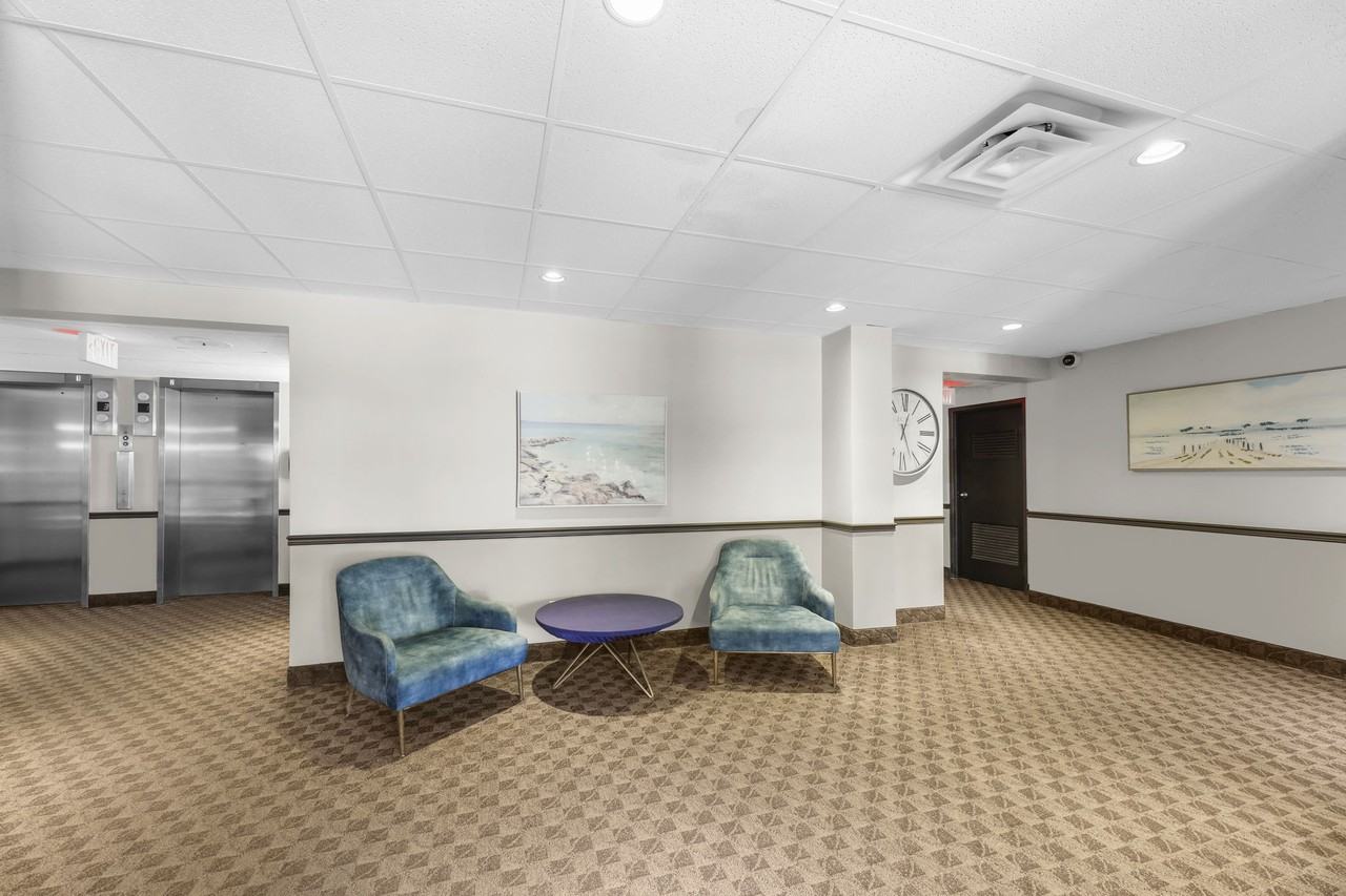 Regal Tower Apartments - Chatham - Photo 5 of 29