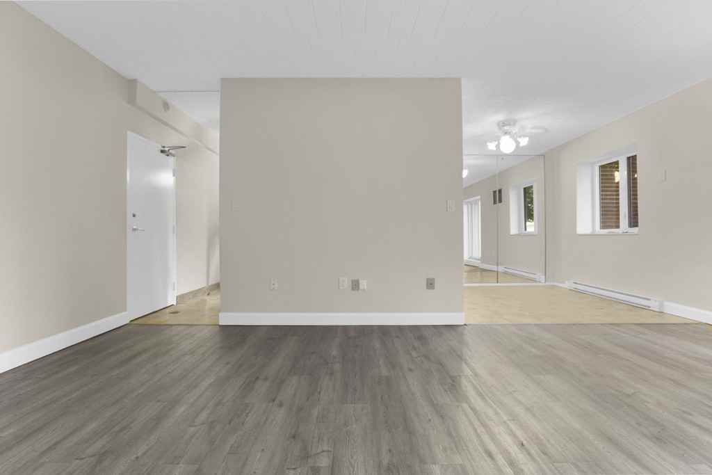 Bella Vista Apartments - Photo 6 of 29