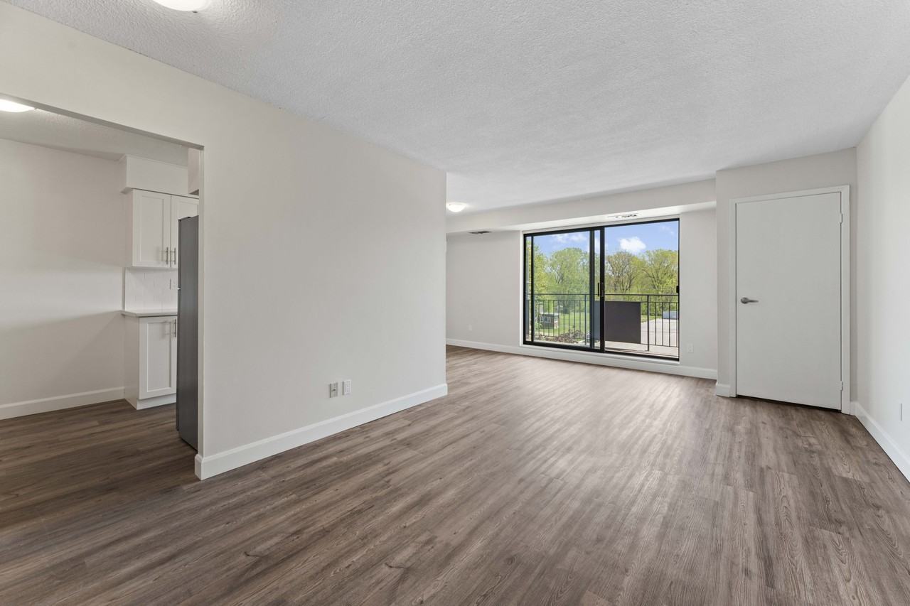 Grandview Apartments - Photo 6 of 17