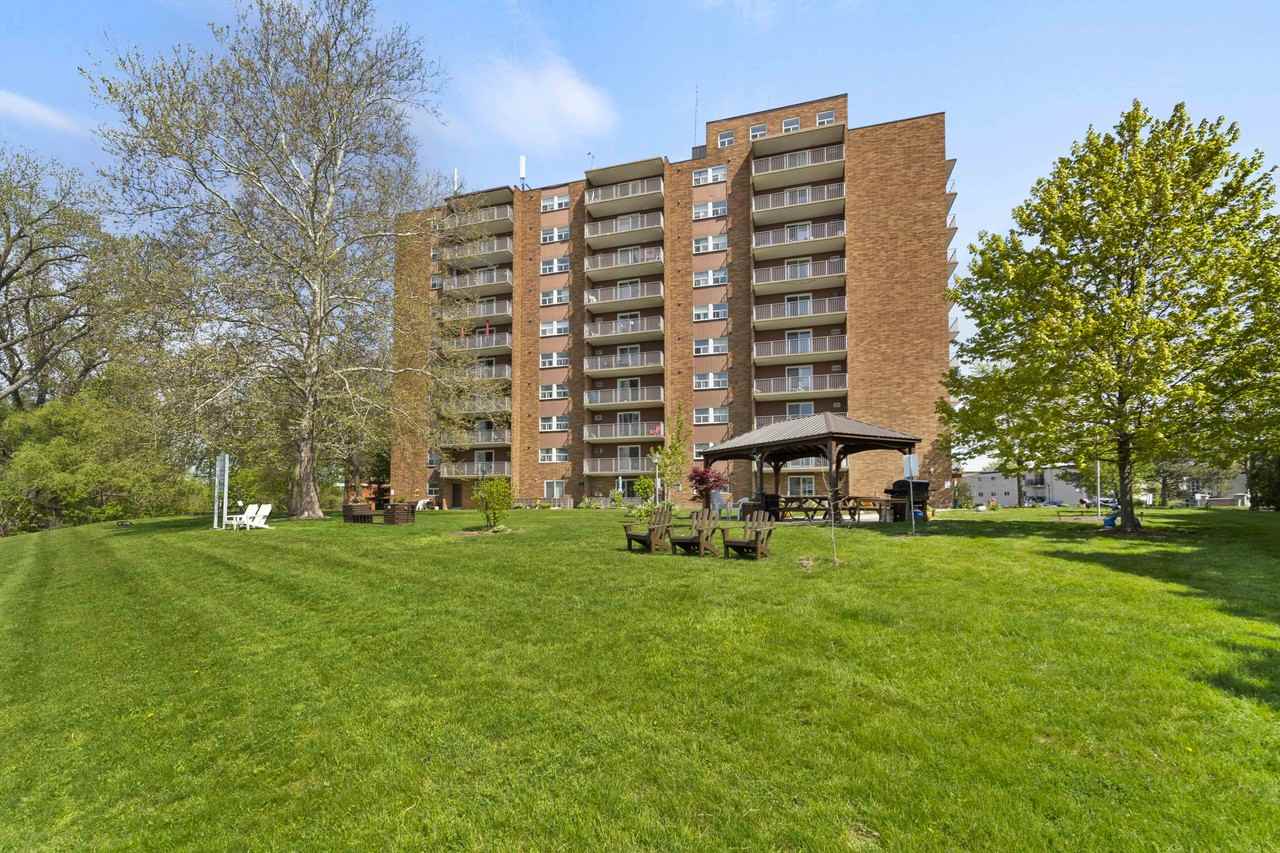 Thames Park Tower Apartments - Photo 4 of 20