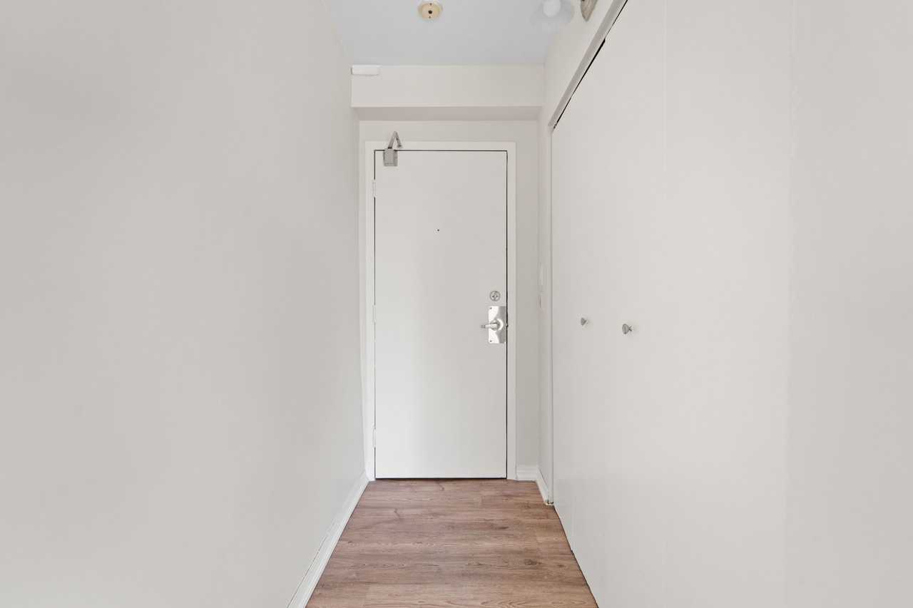 Sandwich Tower Apartments - Photo 5 of 21