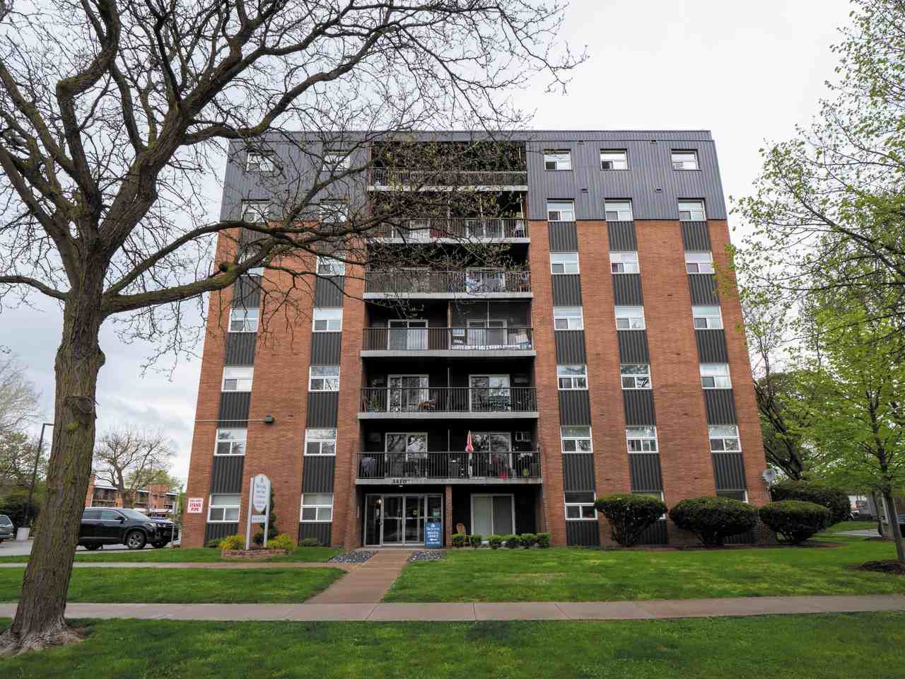 Karita Tower Apartments - Photo 2 of 18