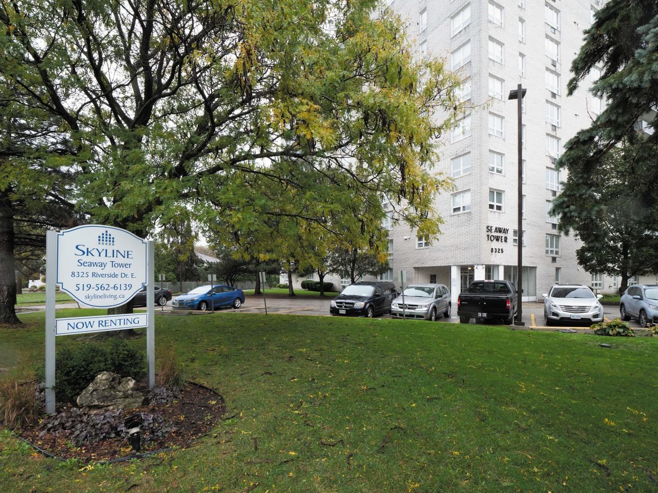 Seaway Tower Apartments - Photo 4 of 23