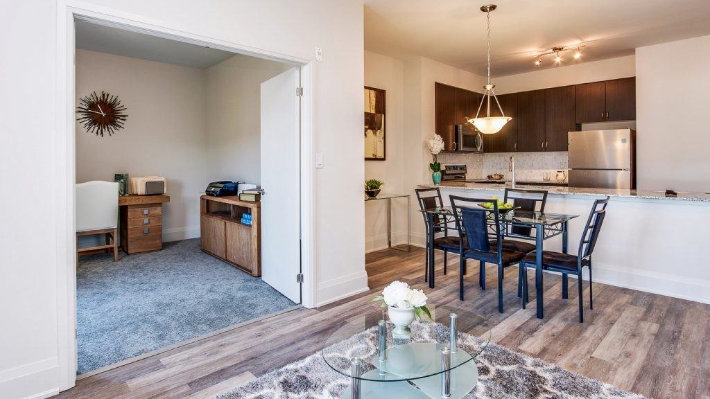 Baypoint Villas Apartments - Photo 7 of 25