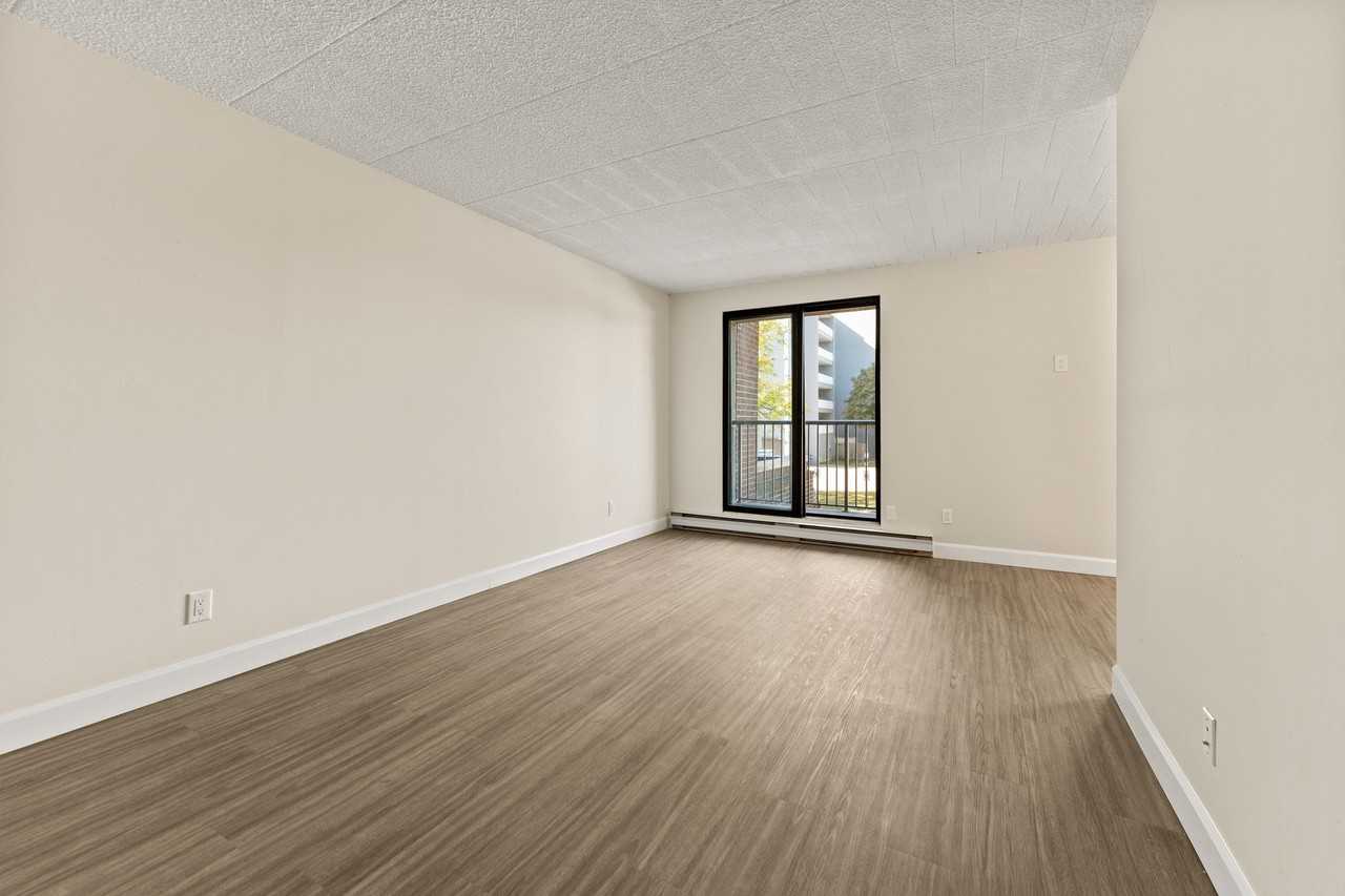 Tecumseh Terrace Apartments - Photo 7 of 27