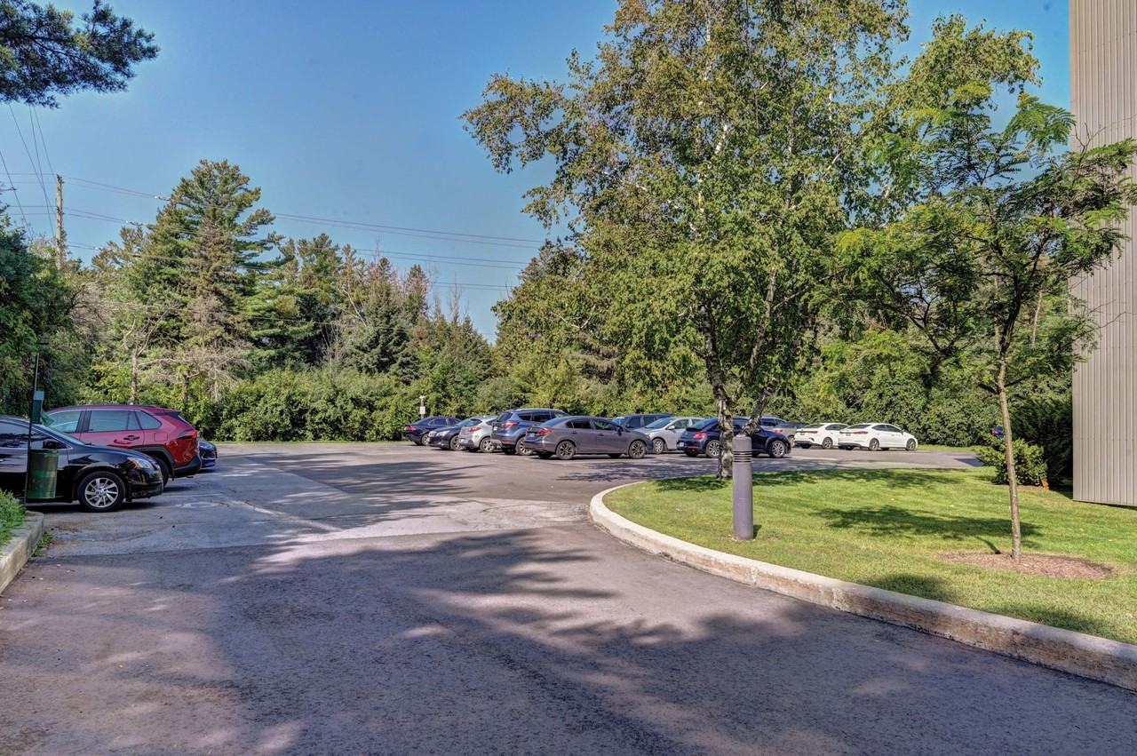 Somerset Place Apartments - Photo 4 of 30