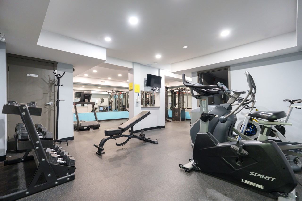 Addison Square Apartments - Photo 7 of 27