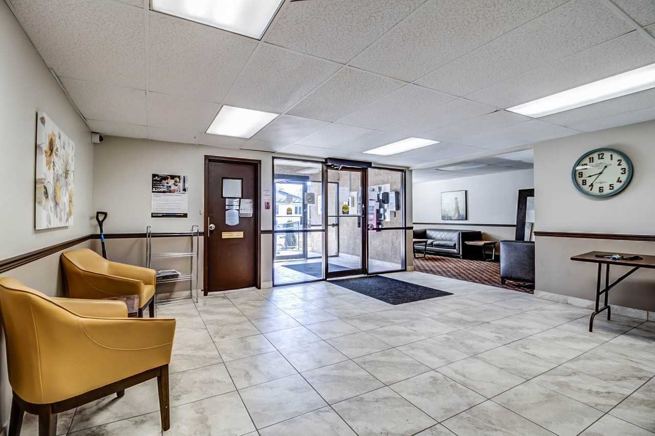 Da Vinci Tower & Mildon Tower Apartments - Photo 6 of 24