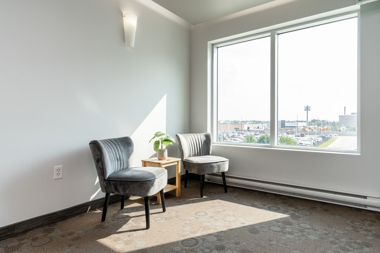 Lady Joyce Apartments - Photo 7 of 24