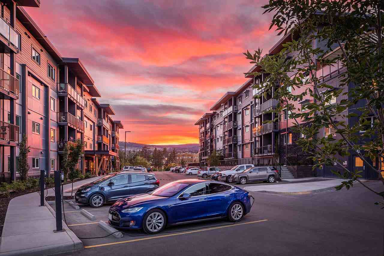 Carrington View Apartments - Photo 3 of 23