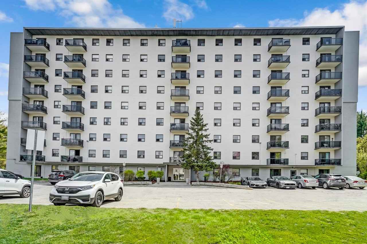 Park Lane Towers Apartments - Photo 3 of 26