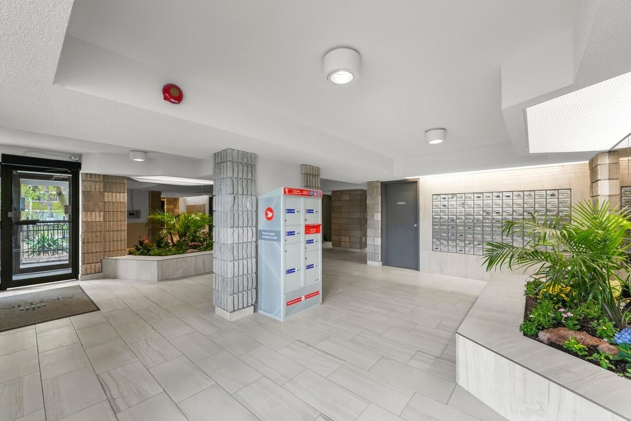 Delta Apartments - Photo 3 of 25