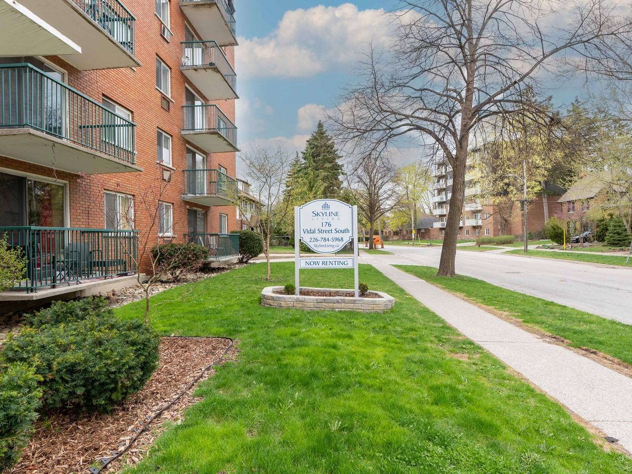 Riverview Tower Apartments - Photo 5 of 25