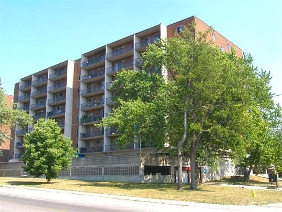 Gemini Towers Apartments - Photo 3 of 16