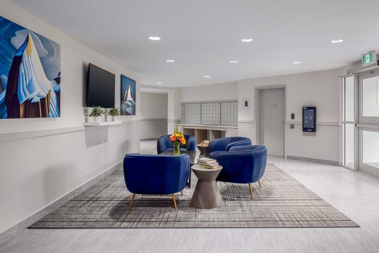 Pelham Junction Apartments - Photo 4 of 21