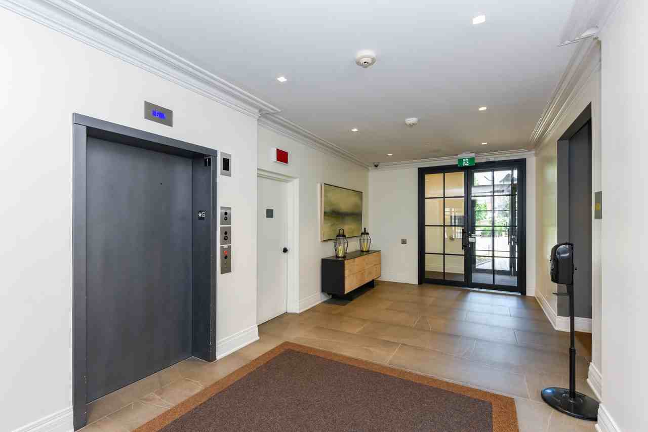 Kingsway Village Square on Prince Edward - Photo 5 of 50