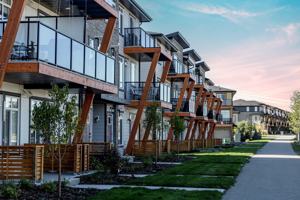 featured image of 4613 Seton Dr Se