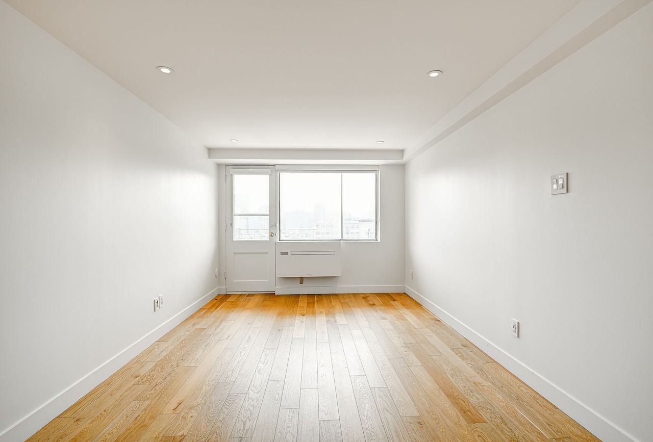 3460 Rue Durocher - Photo 4 of 50