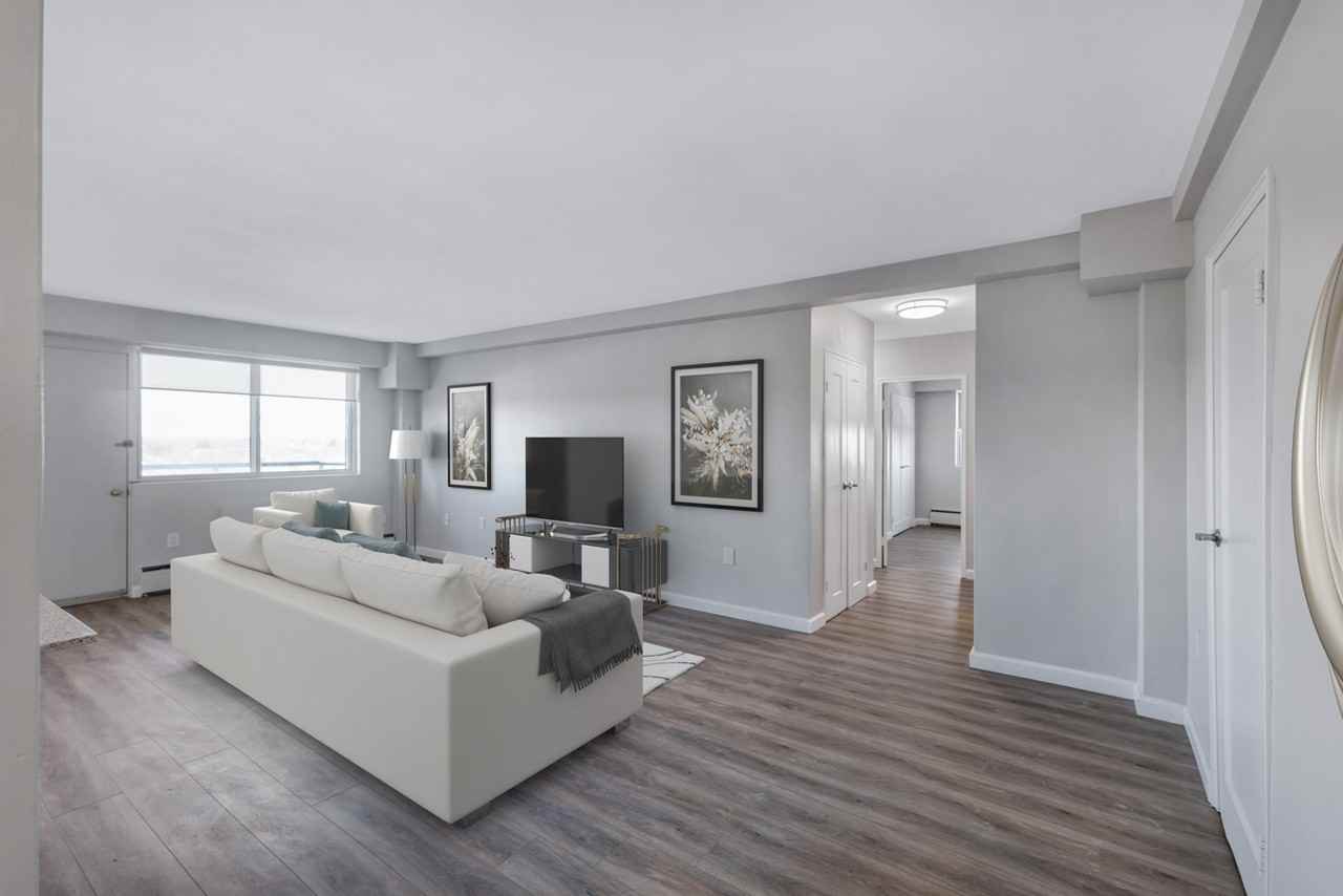 Scenic Tower - Photo 7 of 32