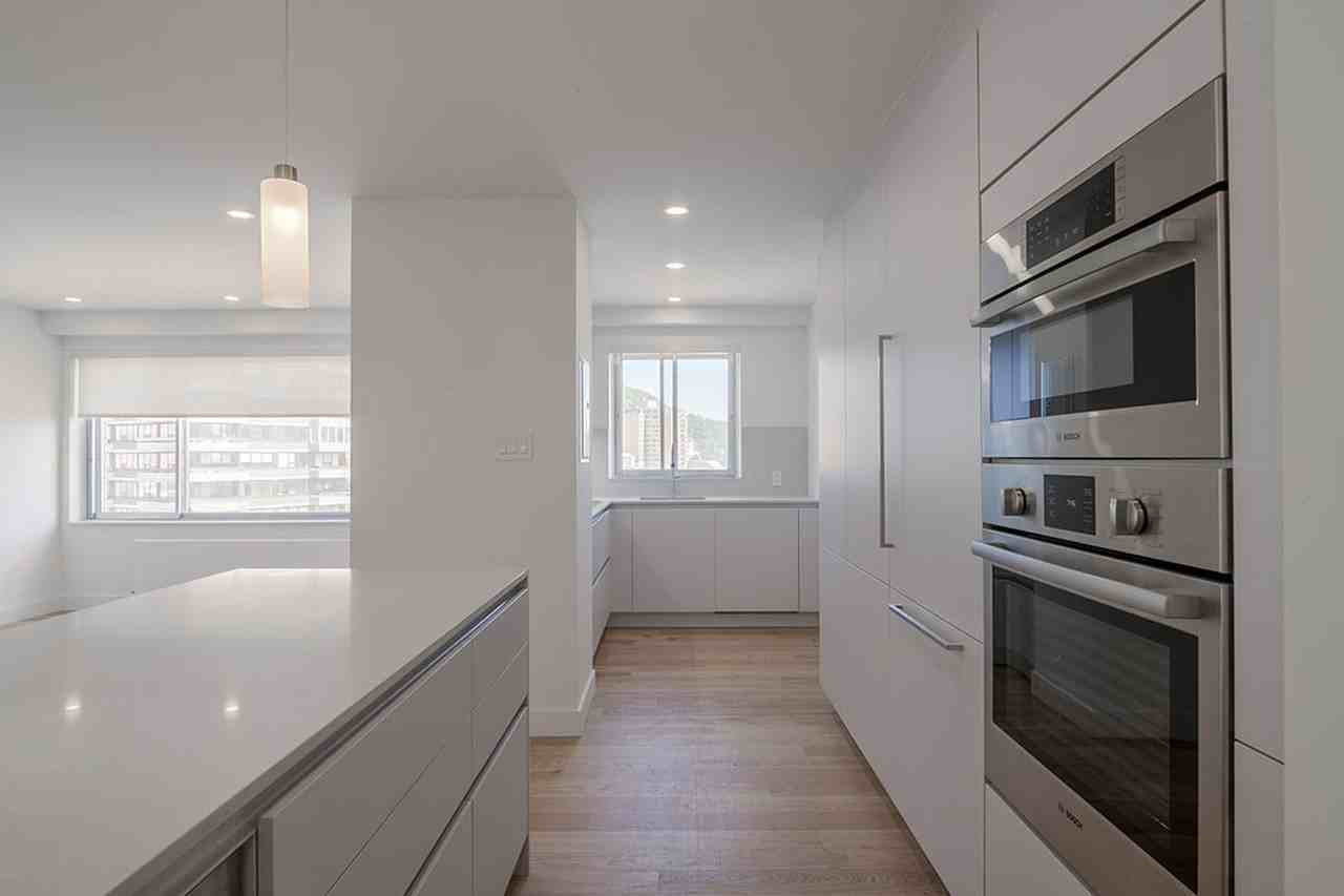 Regency - Photo 5 of 50