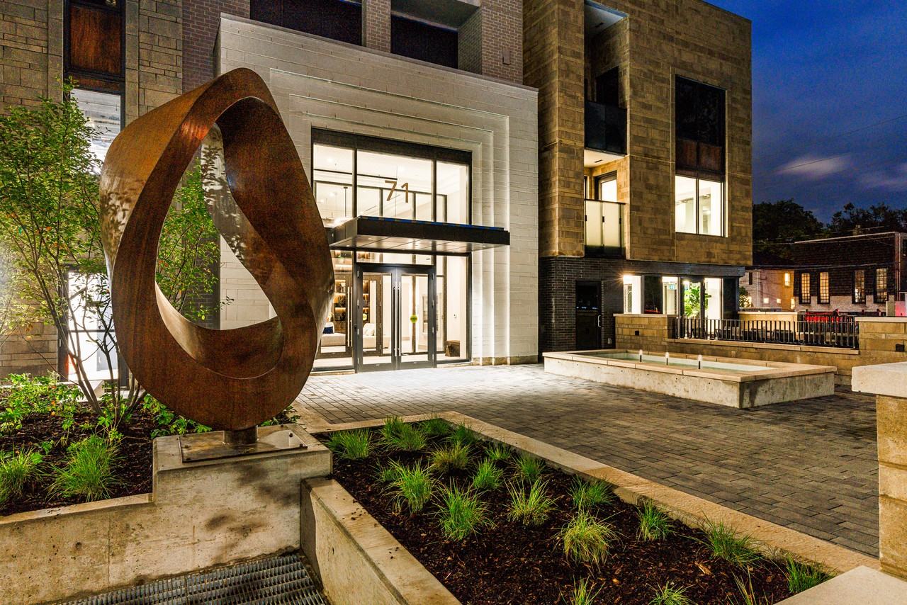 The Whitney On Redpath - Photo 7 of 38