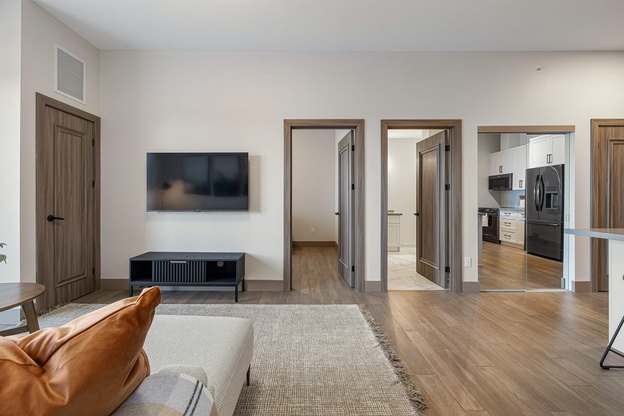 2274 Princess Street - Photo 5 of 50