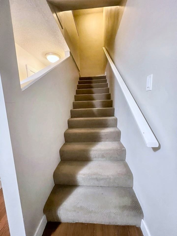 Heritage House Apartments - Photo 7 of 17