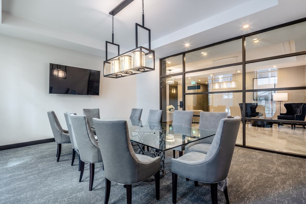 The Met - Photo 6 of 19