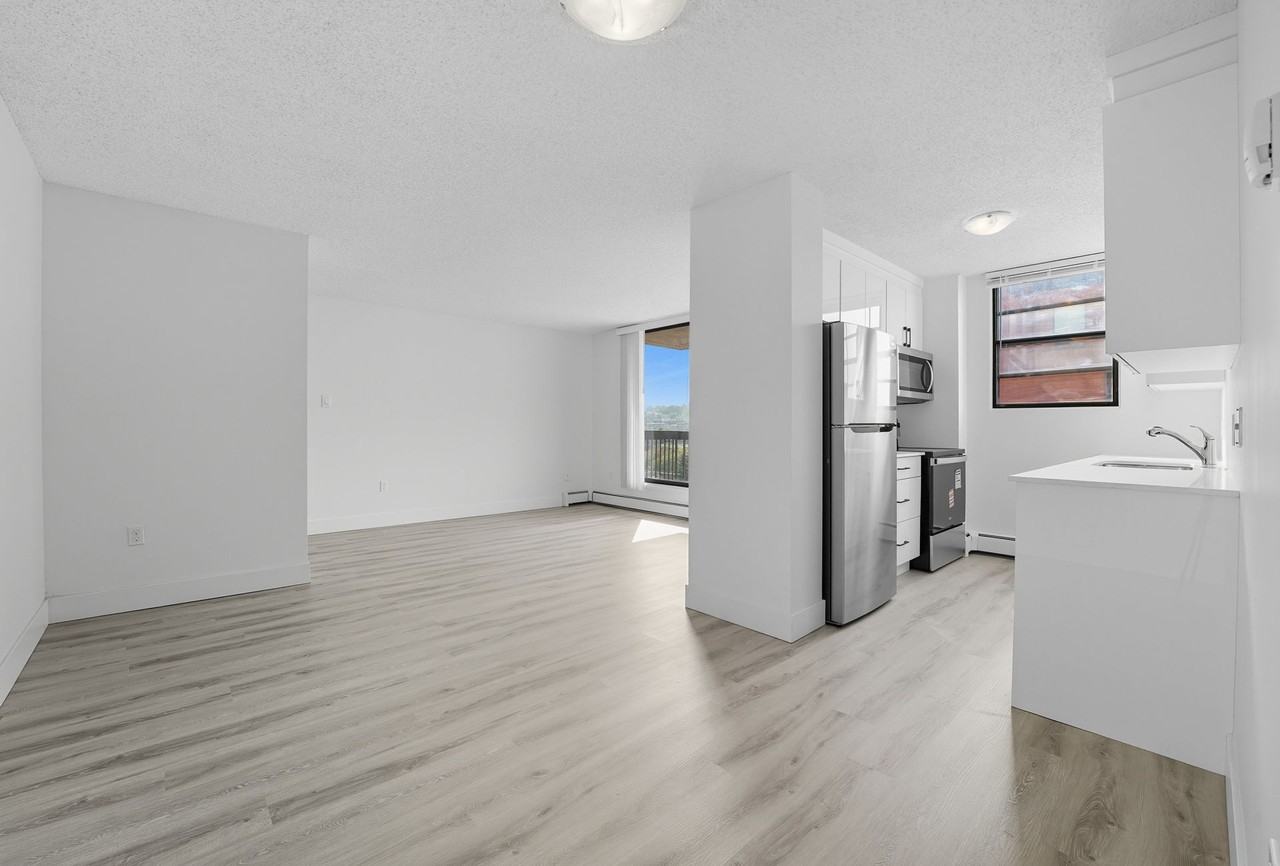 Chelsea Estates - Photo 5 of 31