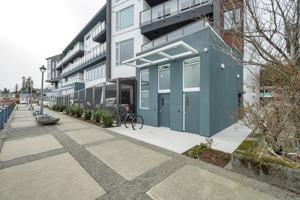 featured image of 801 Island Hwy