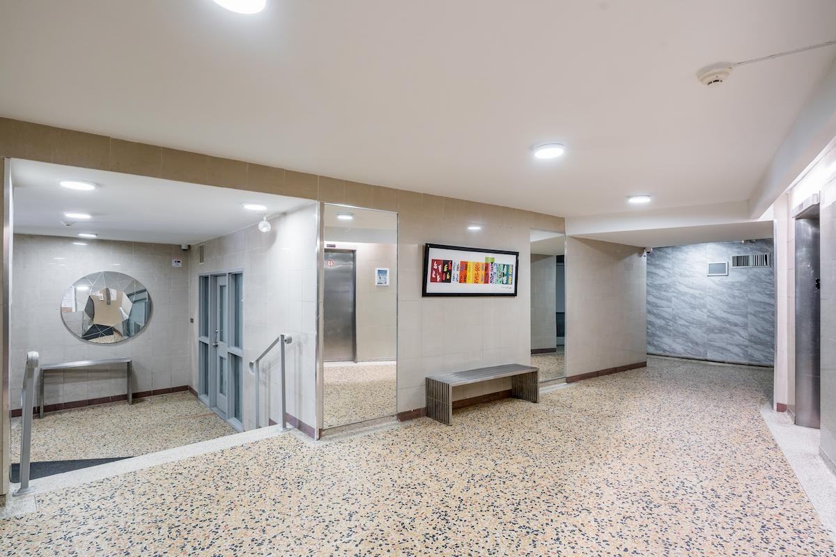 Lawrence East Apartments - Photo 6 of 50