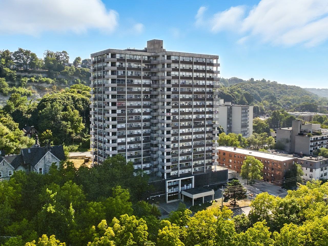 Arkledun Apartments - Photo 6 of 43