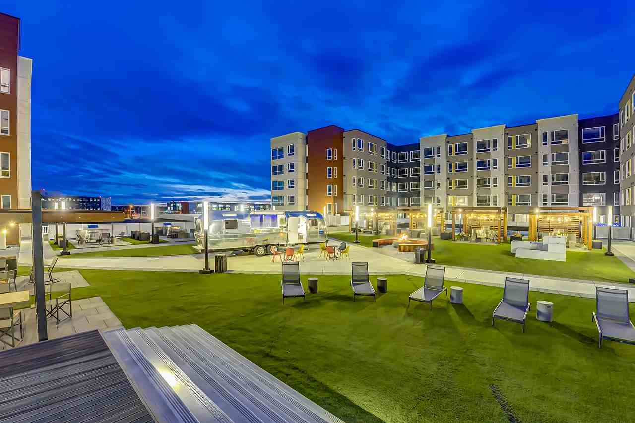 Aria - Photo 2 of 26