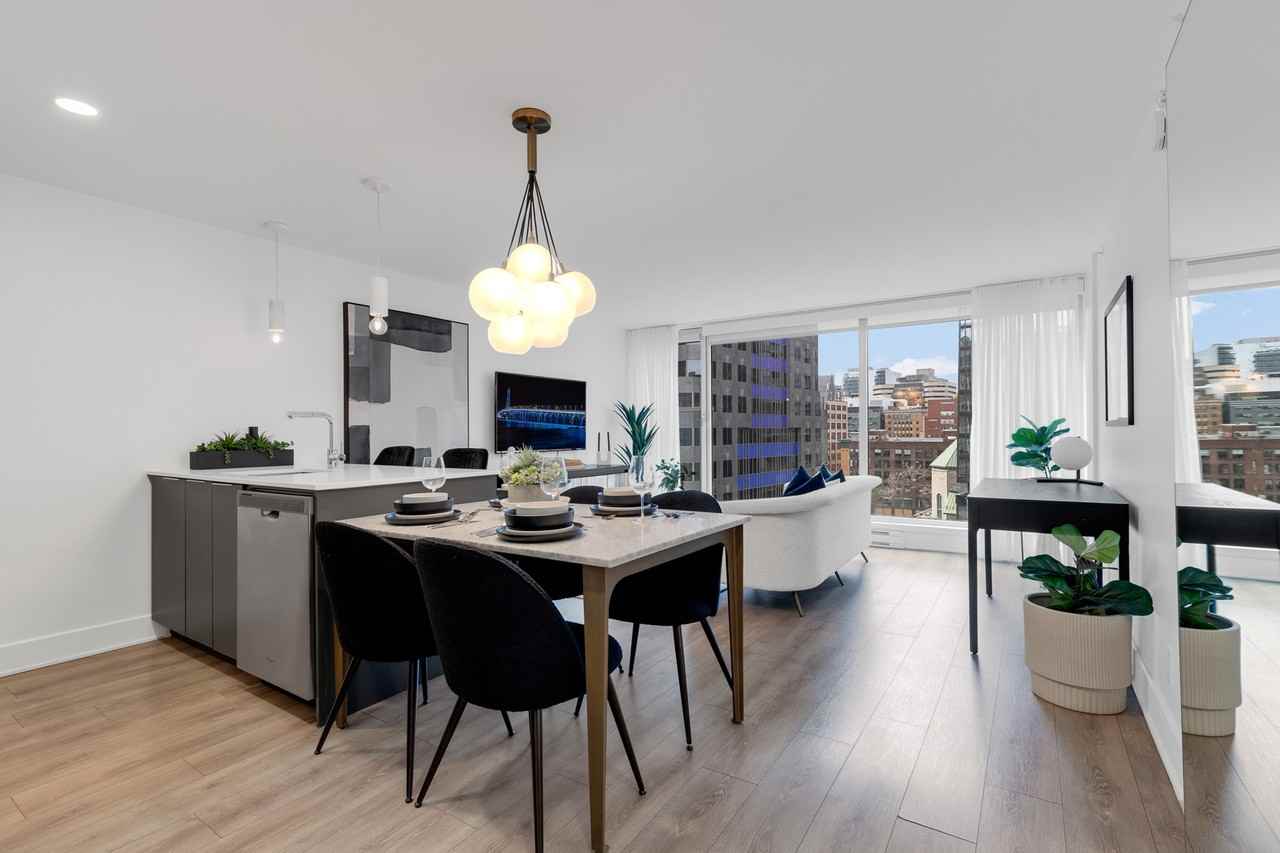 Encore Residences - Photo 2 of 29