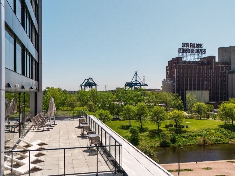 Haleco - Photo 7 of 12