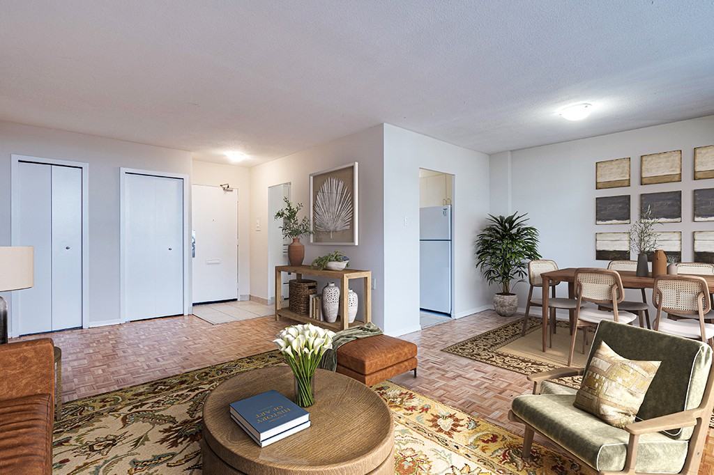 Richgrove Village - Photo 4 of 27