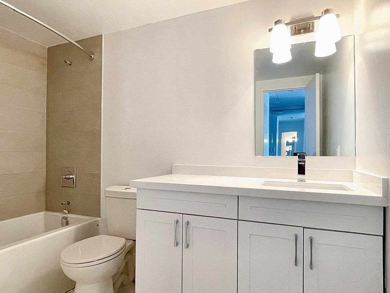 601 Dundas Street East - Photo 7 of 12