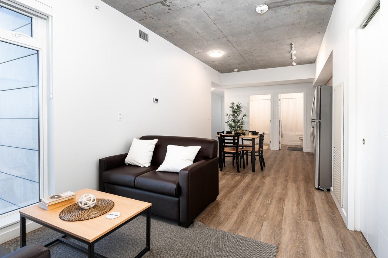 Laurent Student Housing - Photo 3 of 17