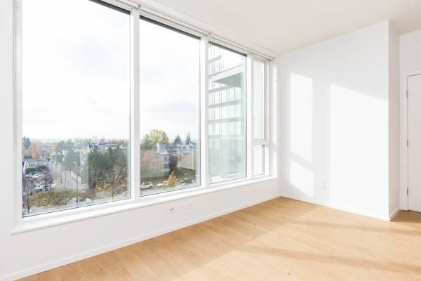 Granville at 70th - Photo 4 of 6