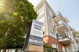 featured image of 1933 41st Ave E