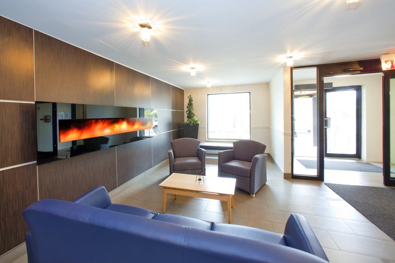 2300 Marine Drive Apartments - Photo 2 of 49